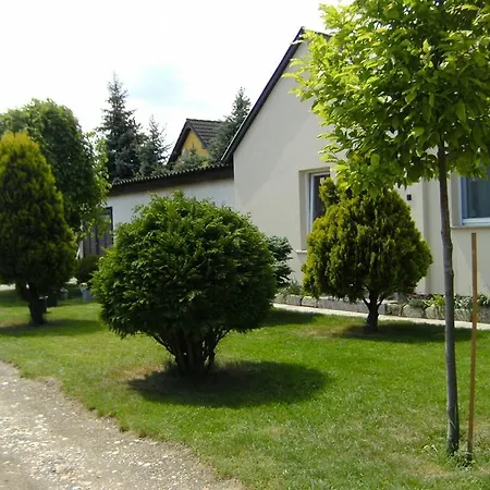 Apartment Buk 1 דירה *