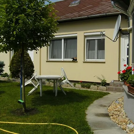 Apartment Buk 1 דירה Bük