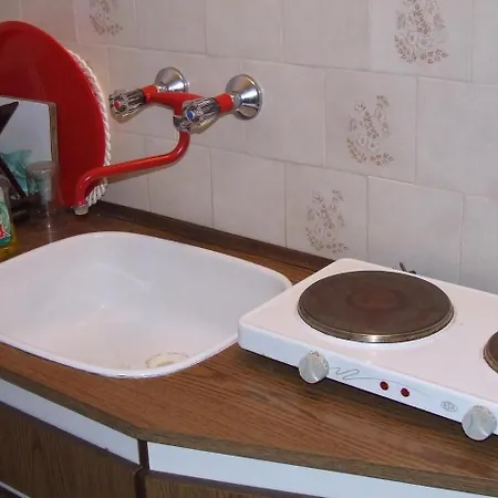 Apartment Buk 1 דירה